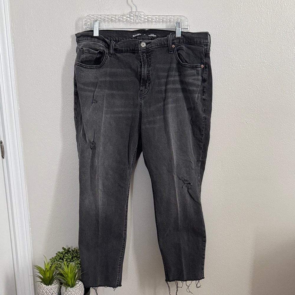 Old Navy Charcoal Mid Rise Boyfriend Jeans